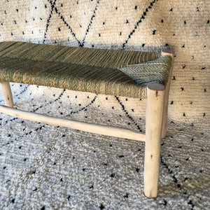 Banc marocain en bois massif et tressage naturel