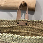 Panier en paille et cuir à suspendre