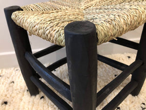 Tabouret marocain en bois massif noir et tressage naturel